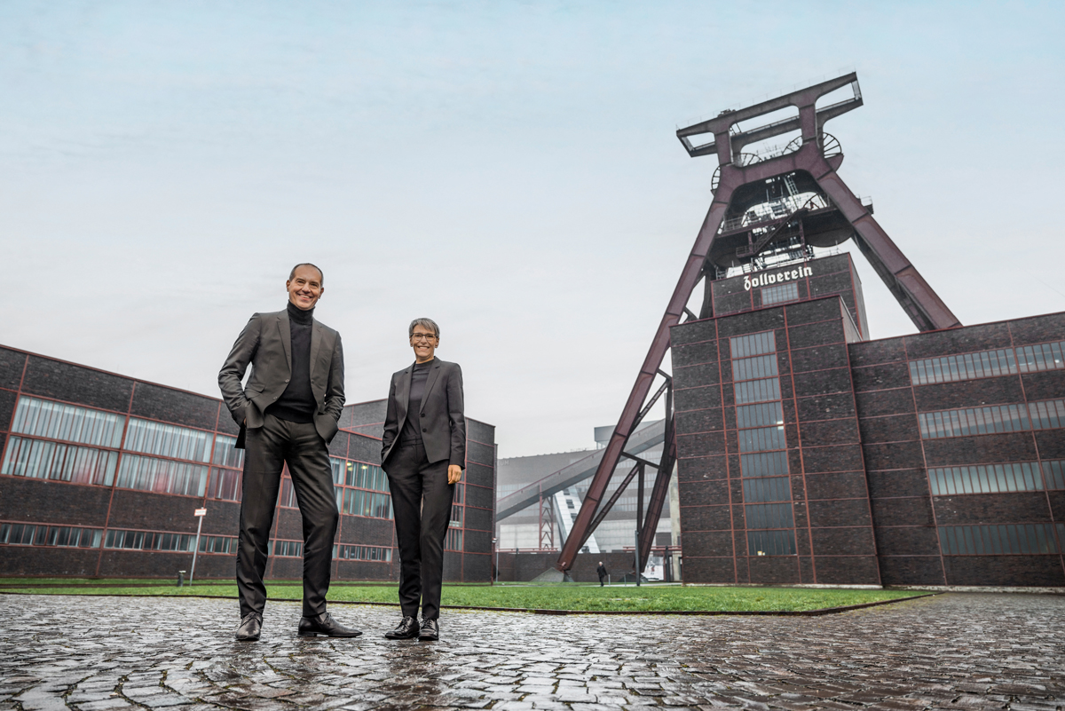 Corporatefotograf Jochen Rolfes aus Düsseldorf mit Corporatefotografie: Anzeigen-Shooting und Portraits für GESCO in Essen an der Zeche Zollverein, Bild 1